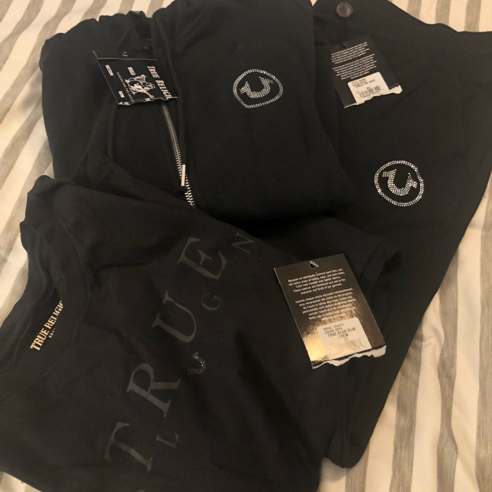 True Religion Jogging Suit PLUS Tee (Women’s)